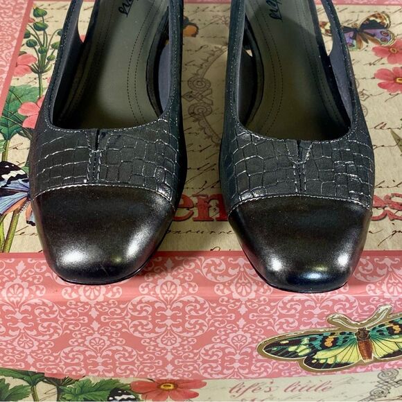 Trotters Classic Sling Back Pumps Women's Size 7N Square Toe - Picture 3 of 10